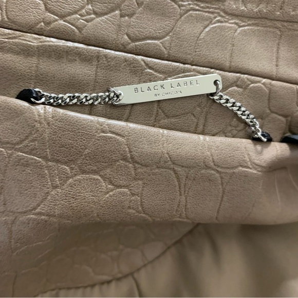 Chico’s Faux Leather Alligator Print Jacket Neutral Color Excellent Condition - Picture 8 of 9